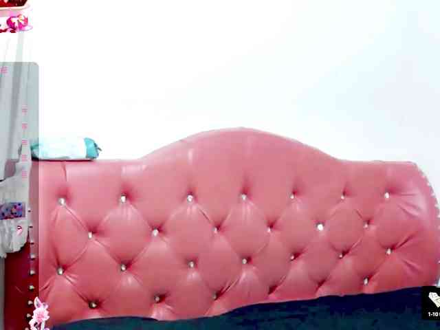 sexyjhoan81 webcam