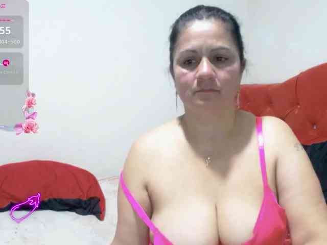 sexyjhoan81 webcam