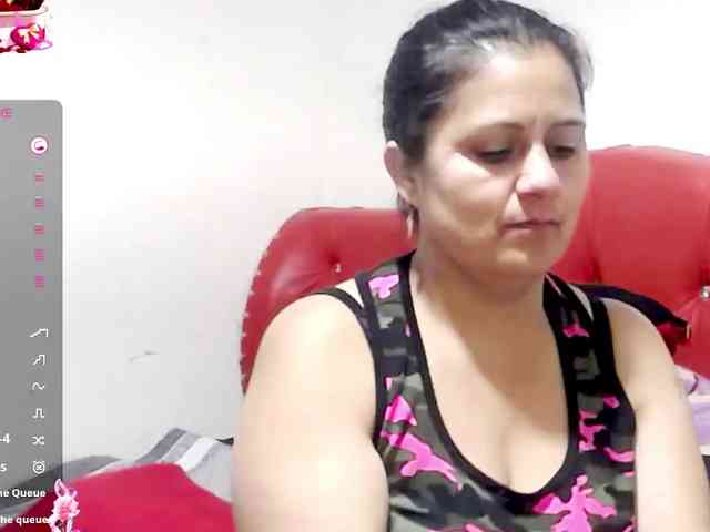 sexyjhoan81 webcam