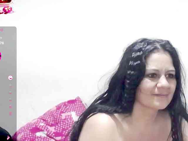 sexyjhoan81 Live Webcam on BongaCams