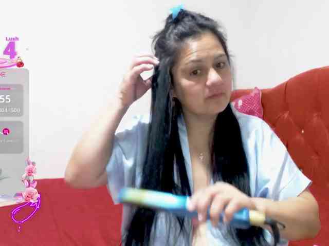 sexyjhoan81 webcam