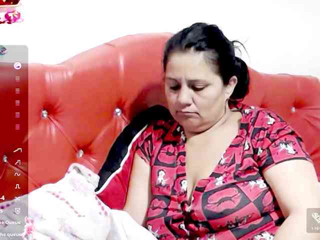 sexyjhoan81 webcam