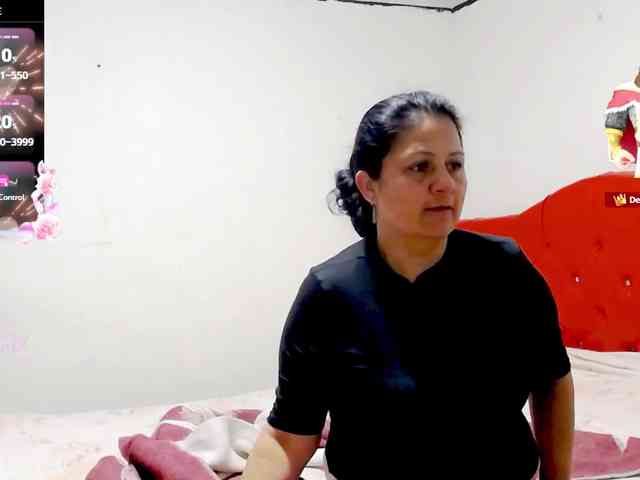 sexyjhoan81 webcam