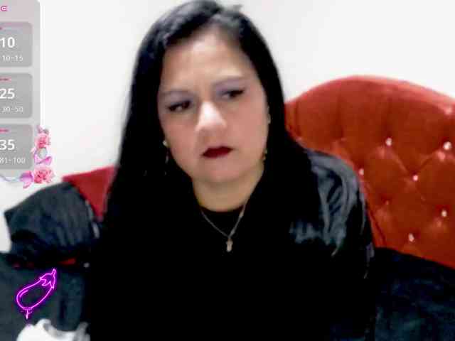 sexyjhoan81 webcam