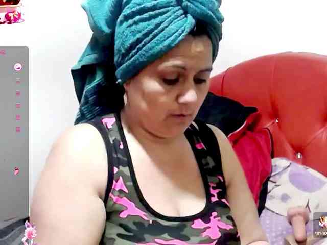 sexyjhoan81 webcam
