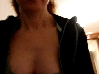 TessBertie Porn Show