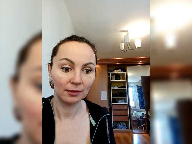 TessBertie's BongaCams show and profile