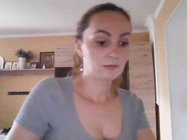 TessBertie webcam