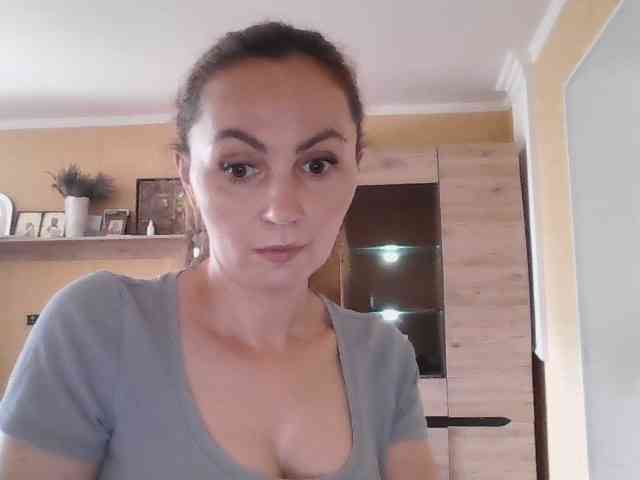 TessBertie webcam