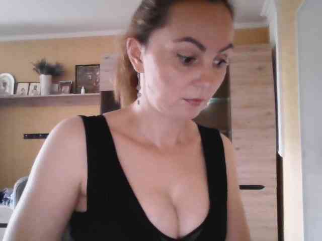 TessBertie webcam