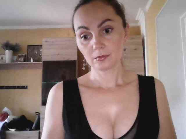 TessBertie webcam