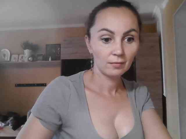 TessBertie webcam