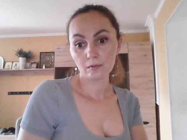 TessBertie webcam