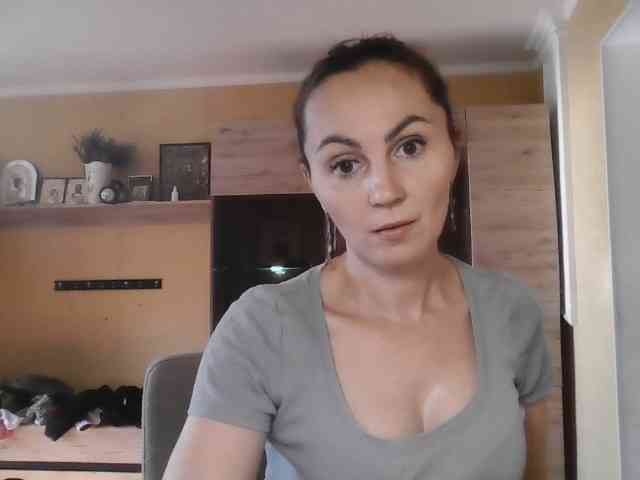 TessBertie webcam