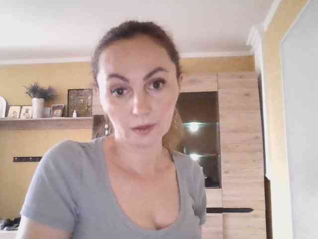 TessBertie webcam