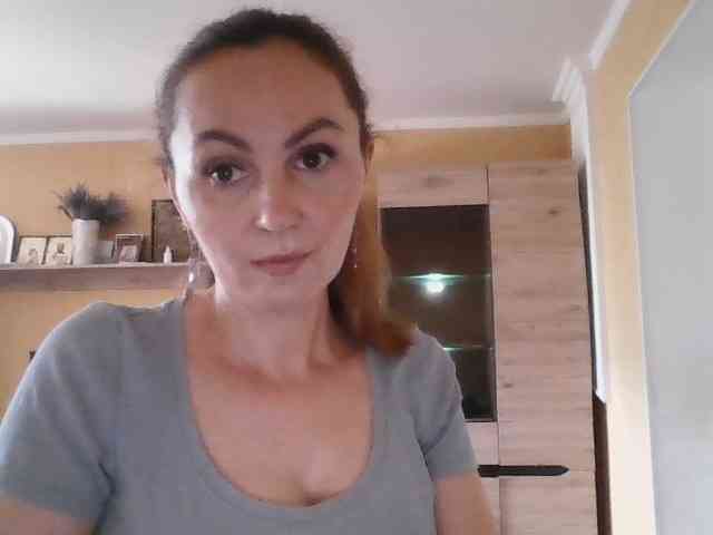 online cam to cam TessBertie