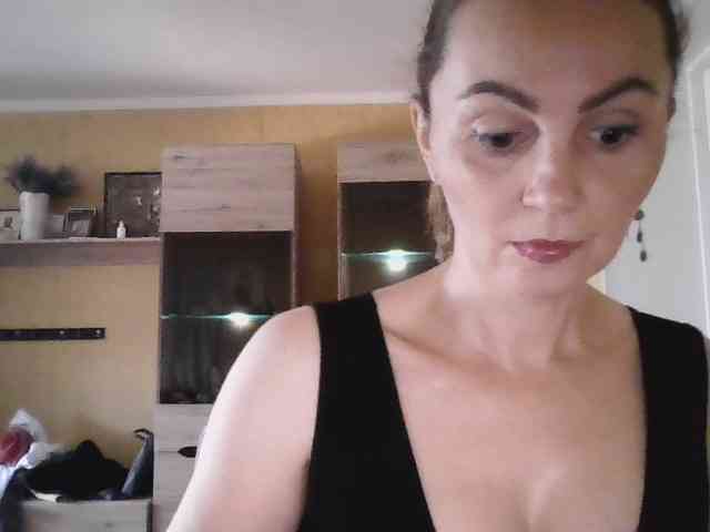 TessBertie webcam