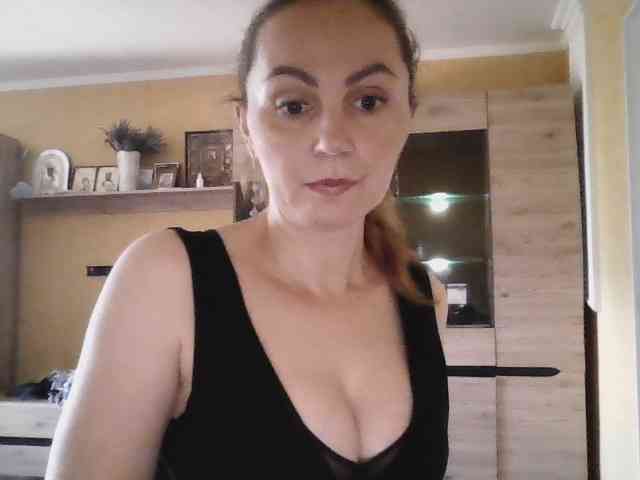 TessBertie webcam