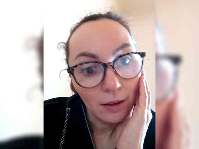 TessBertie webcam