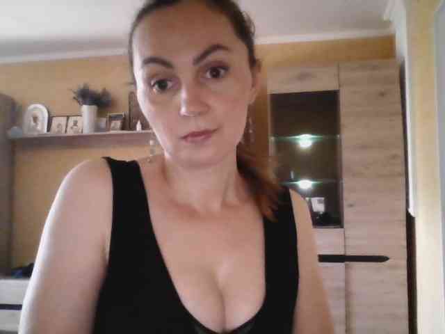 TessBertie webcam