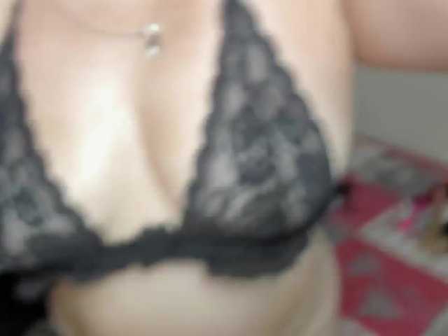 natalia5560's BongaCams show and profile