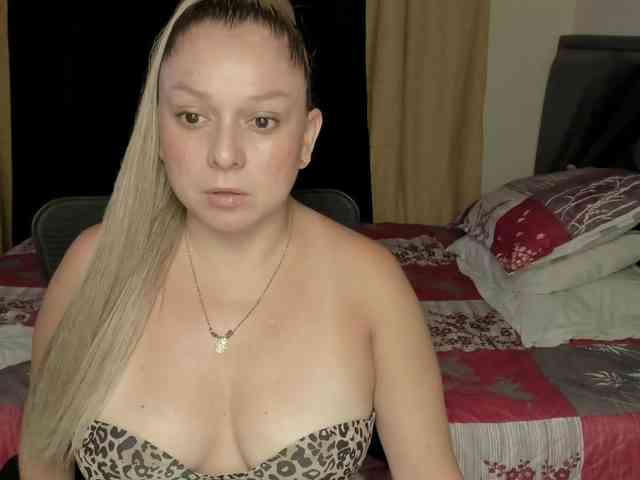 natalia5560 Live Webcam on BongaCams