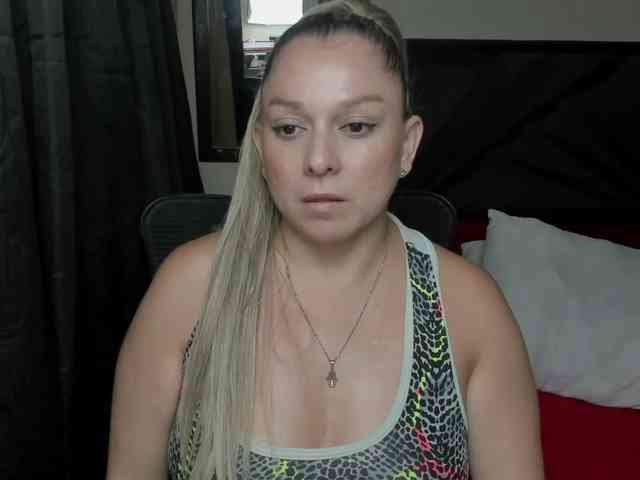 natalia5560 Live Webcam on BongaCams