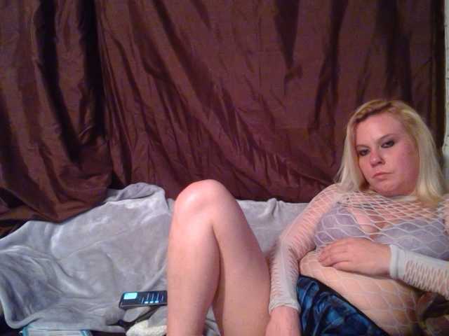 TheGirlfromthei