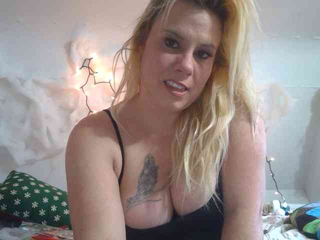 TheGirlfromtheinternet webcam