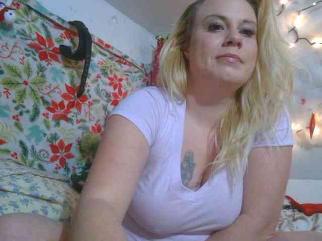 TheGirlfromtheinternet webcam