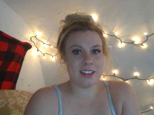 TheGirlfromtheinternet webcam