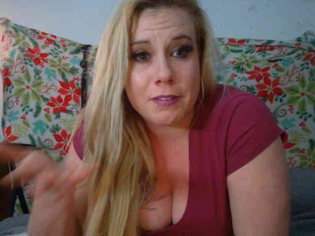 TheGirlfromtheinternet webcam