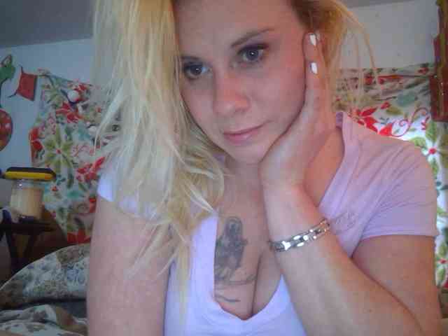 TheGirlfromtheinternet webcam