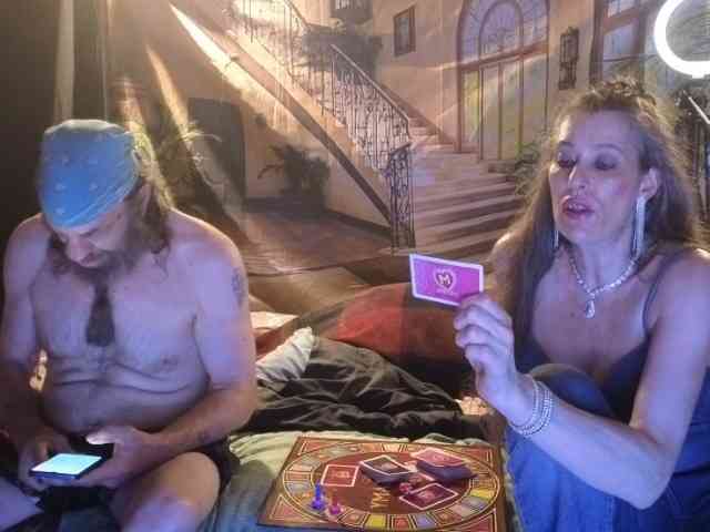 HusbandAndWife webcam