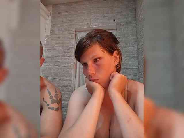 Dmeesk Live Webcam on BongaCams
