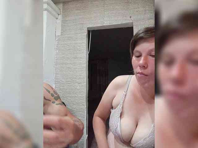 Dmeesk Live Webcam on BongaCams