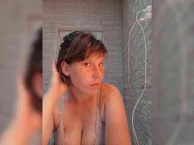 Dmeesk Live Webcam on BongaCams