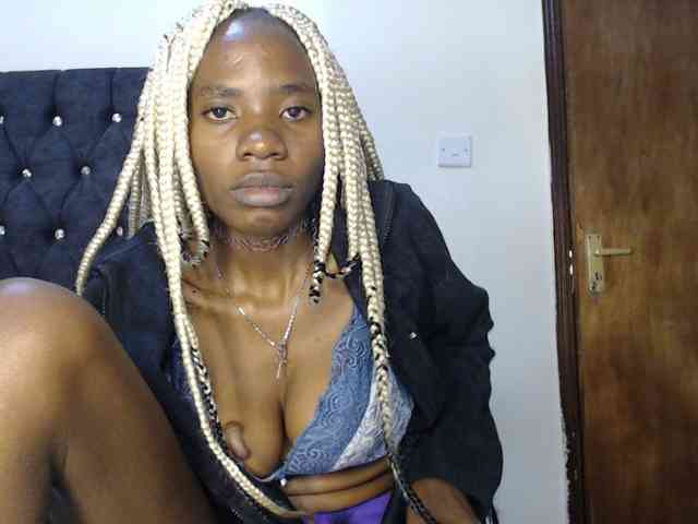 Blaq-betty webcam