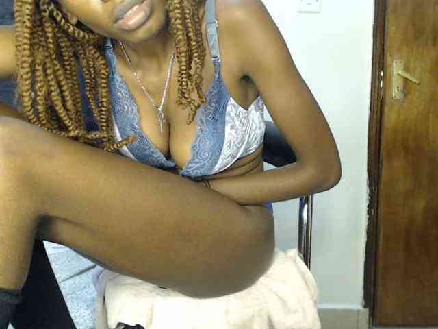 Blaq-betty webcam