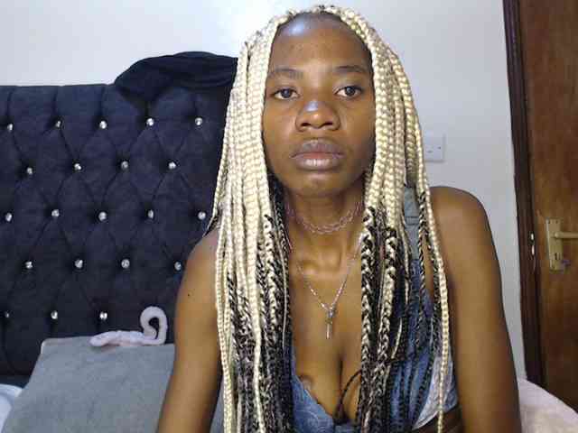 Blaq-betty webcam