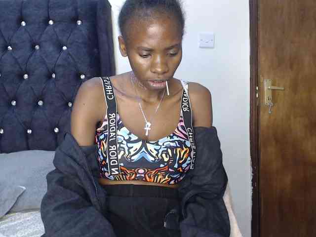 Blaq-betty webcam