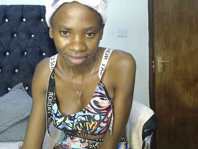Blaq-betty webcam