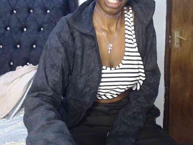 Blaq-betty webcam