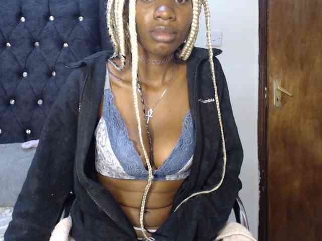 Blaq-betty webcam
