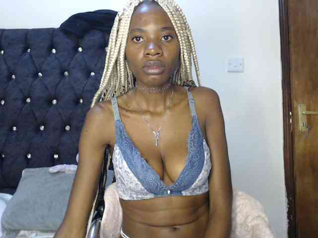 Blaq-betty webcam