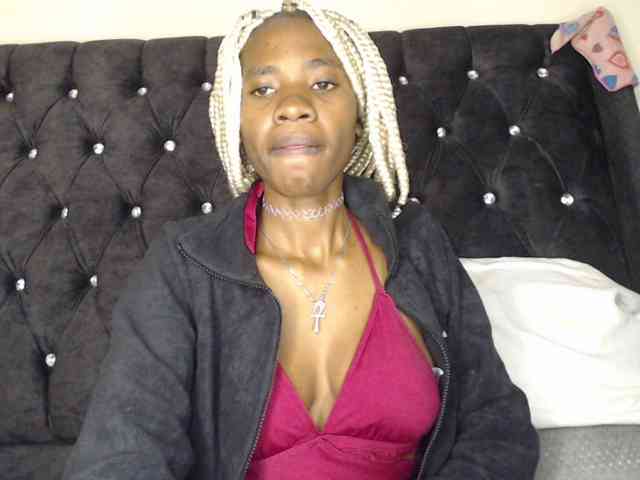 Blaq-betty webcam