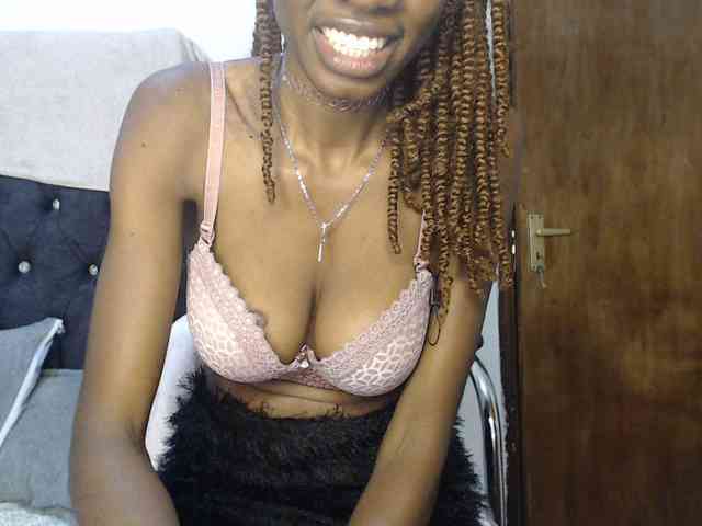 Blaq-betty webcam