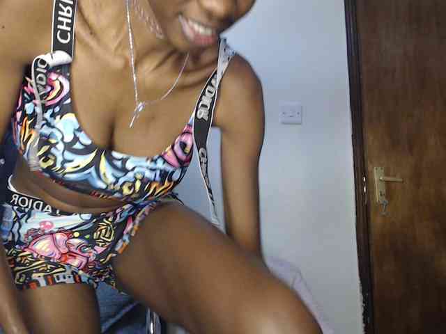 Blaq-betty webcam