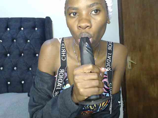 Blaq-betty webcam
