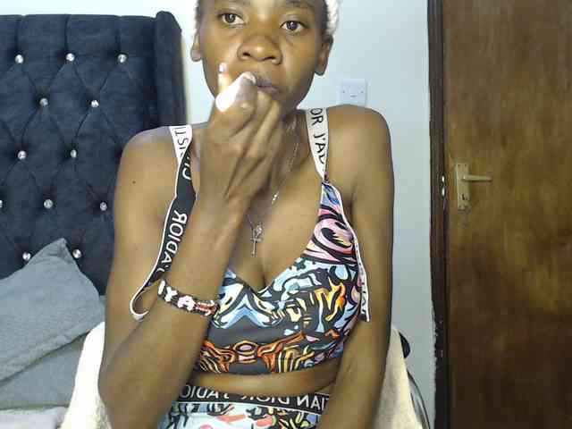 Blaq-betty webcam